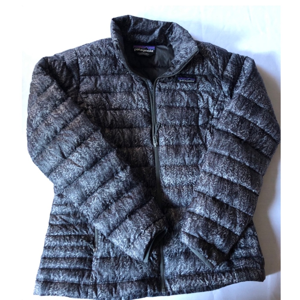 Patagonia Women’s Down Sweater Jacket